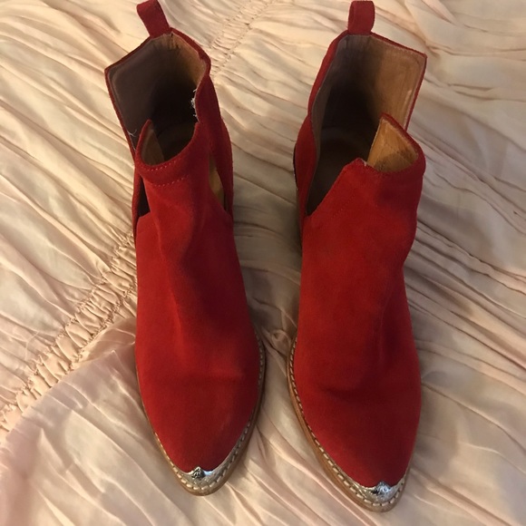 Hunt the Plains - Jeffrey Campbell - Picture 6 of 7